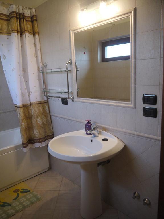 B&B Green Home Fiumicino Room photo
